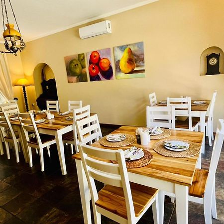 17 On Bird Guest House 보퍼트웨스트 외부 사진