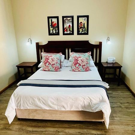 17 On Bird Guest House 보퍼트웨스트 외부 사진