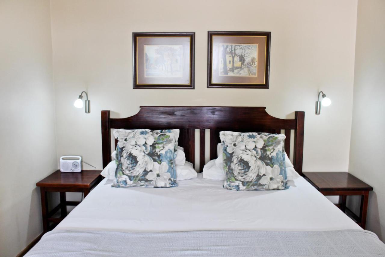 17 On Bird Guest House 보퍼트웨스트 외부 사진
